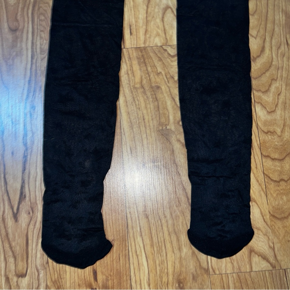 Black Star Print Mesh Tights - Picture 11 of 11